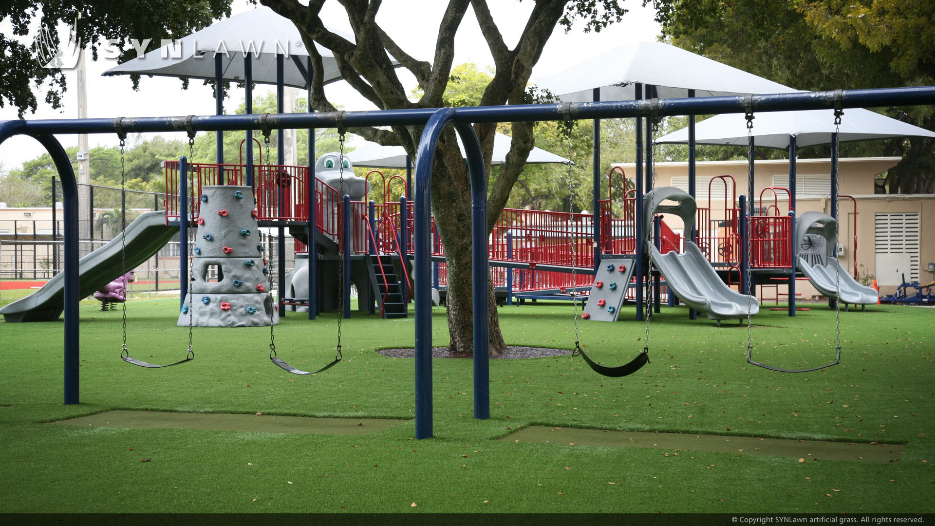 SYNLawn-artificial-grass-play-middle-school-play-equipment Playground with SYNLawn artificial grass