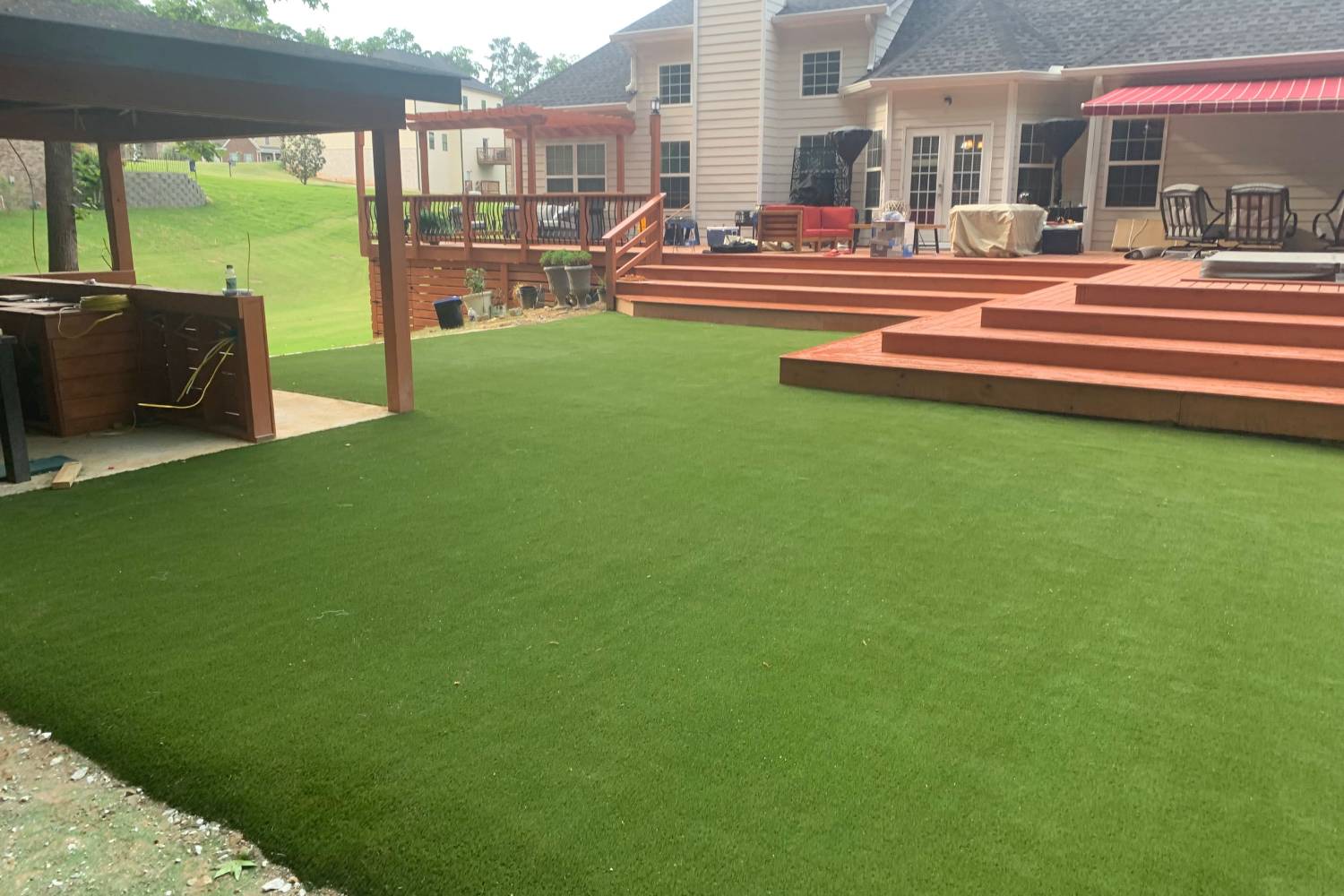 ako3arDM Artificial grass lawn from SYNLawn