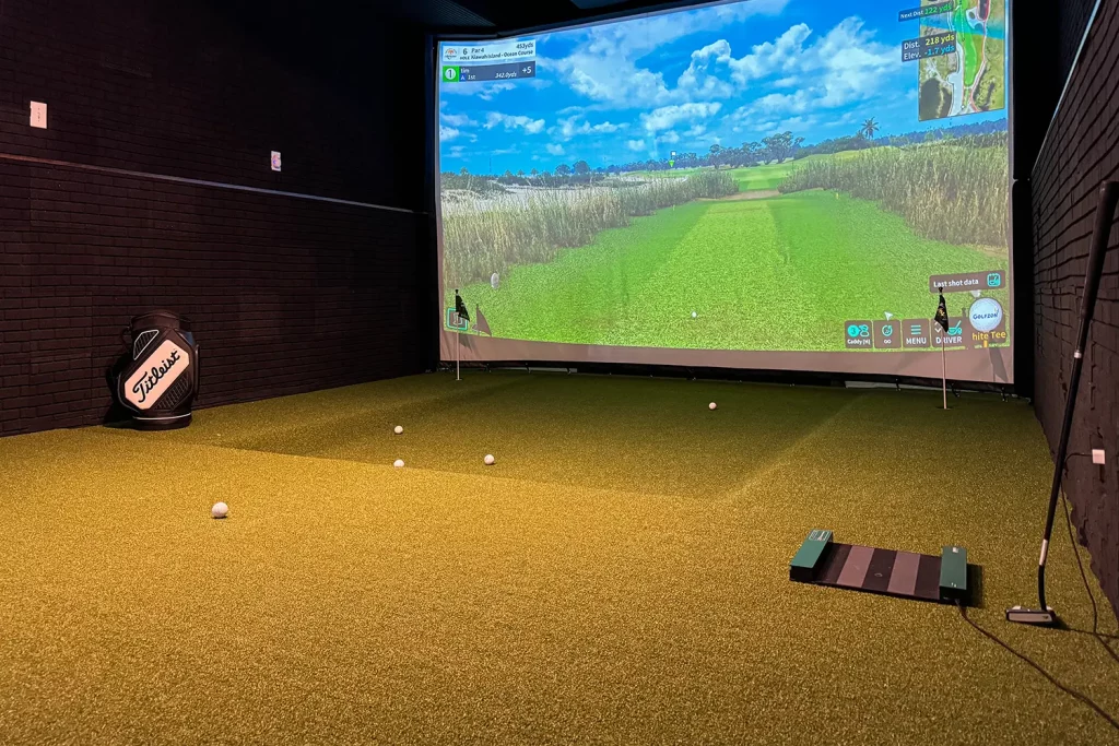 Golf simulator from SYNLawn Alabama